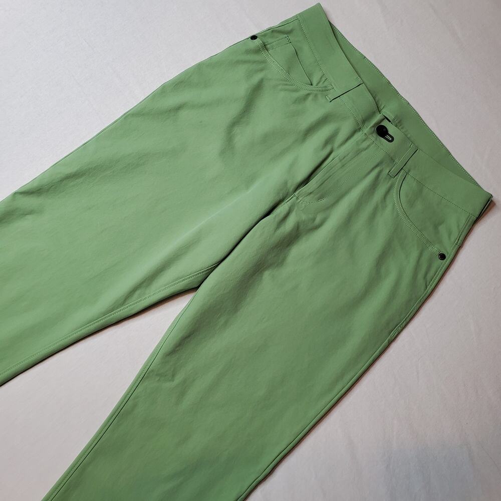 Public Rec Men's Size 30X32 Dealmaker Pants Workday 2.0 Straight Fit Green